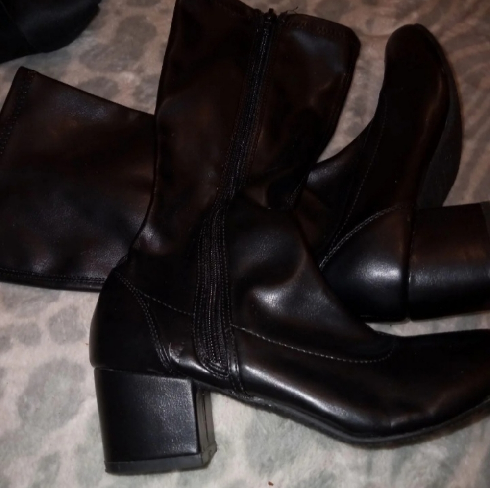 Girls Boots
